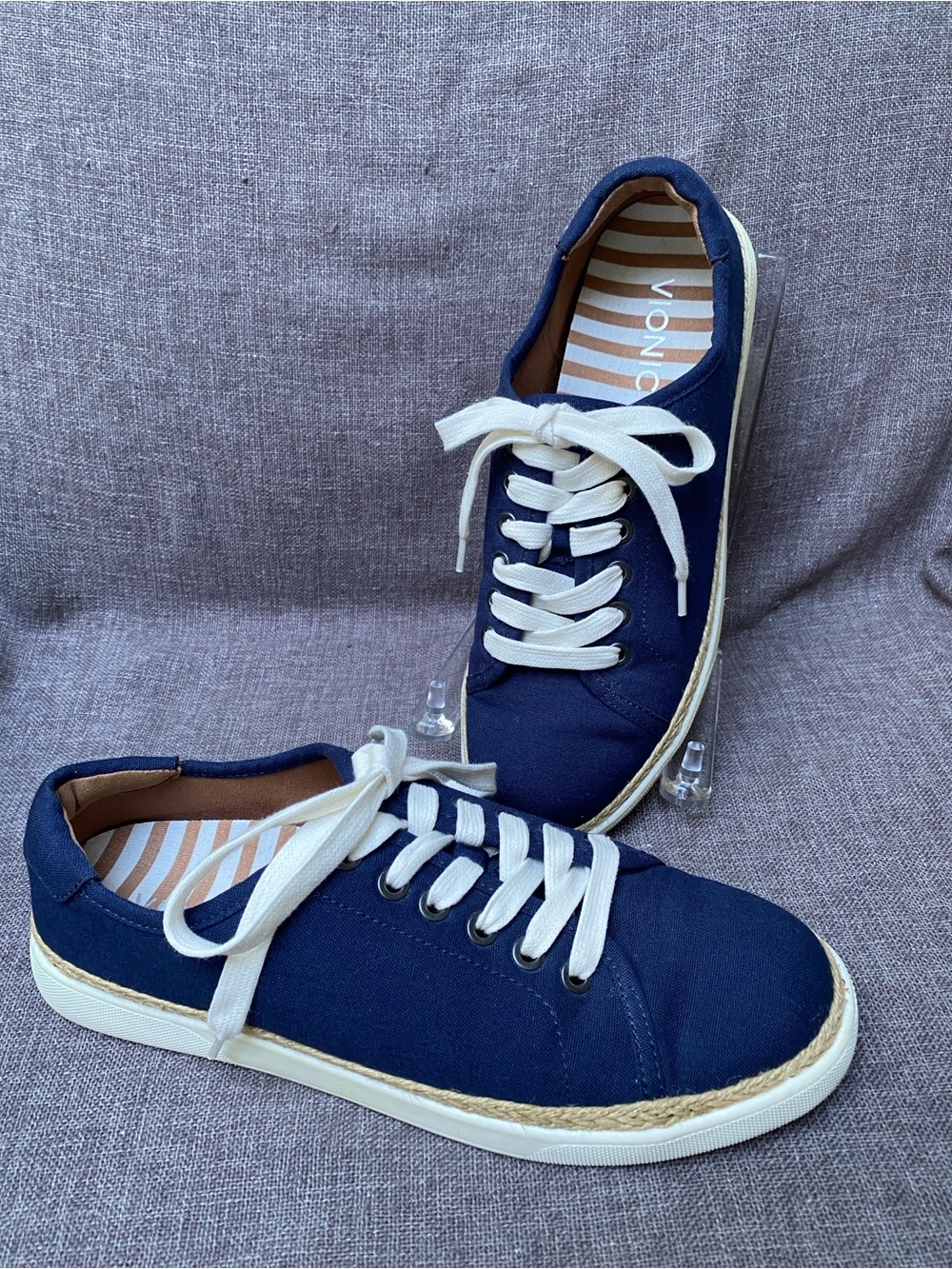 Vionic Women’s Hattie Sz 8.5 Navy Blue Canvas Sneakers Rope Jute